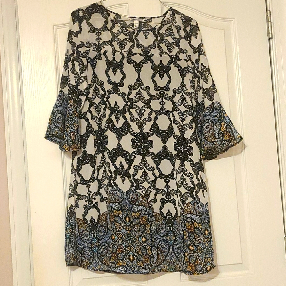 Speechless dress XS